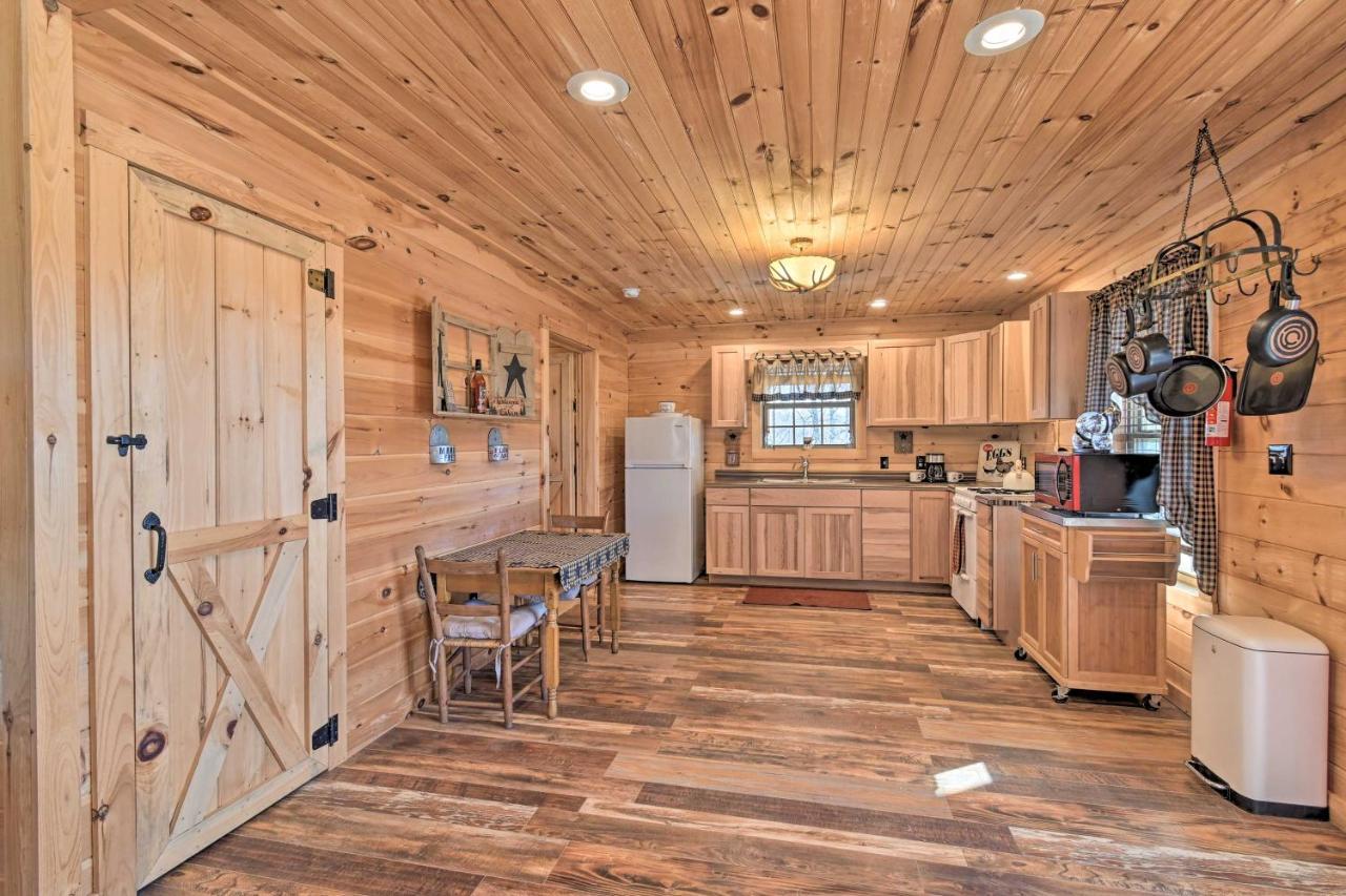 Quiet And Secluded Berea Cabin On 70-Acre Farm! Экстерьер фото