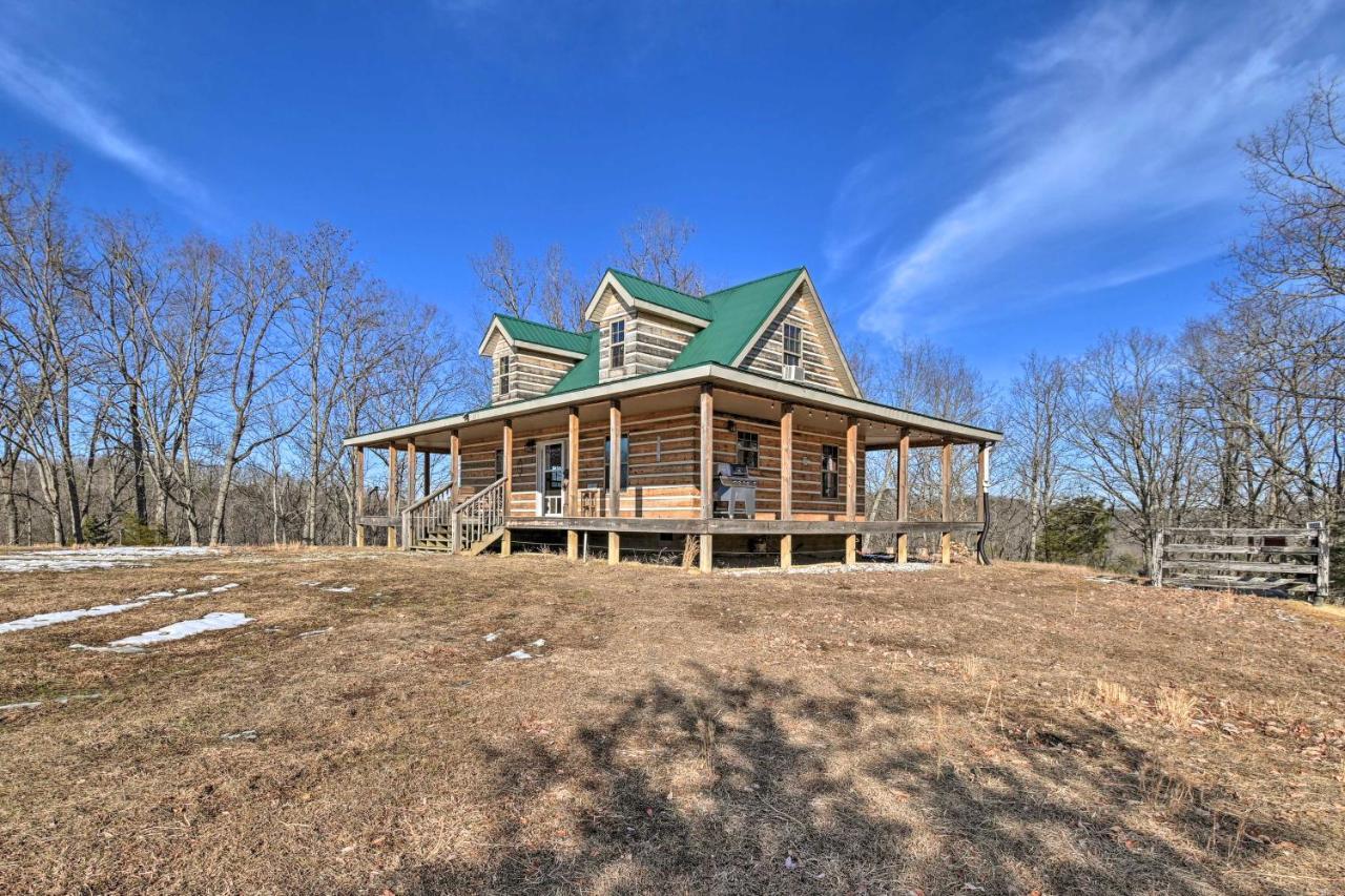 Quiet And Secluded Berea Cabin On 70-Acre Farm! Экстерьер фото