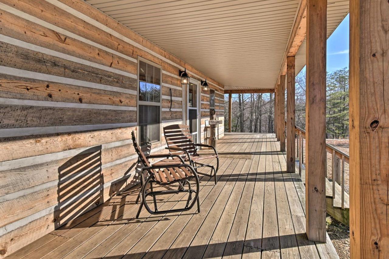 Quiet And Secluded Berea Cabin On 70-Acre Farm! Экстерьер фото